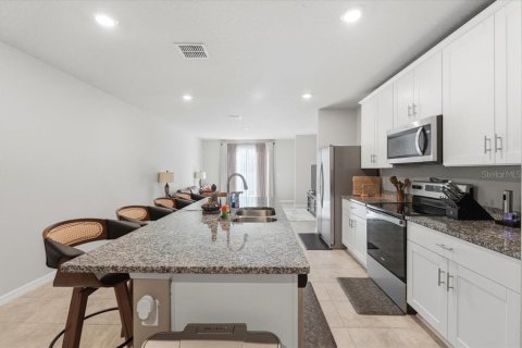 Casa en venta en Winter Haven, Florida, 3 dormitorios, 136.01 m2 № 2107778 - foto 17