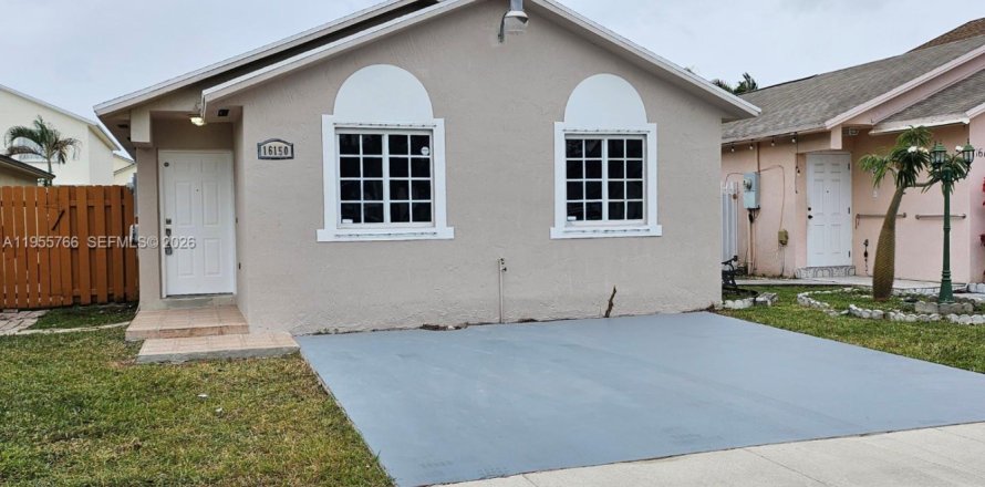 Condominio en Miami, Florida, 3 dormitorios  № 2011157