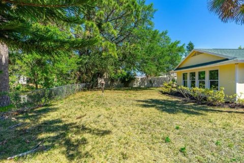 Casa en venta en New Smyrna Beach, Florida, 3 dormitorios, 183.11 m2 № 1853444 - foto 7