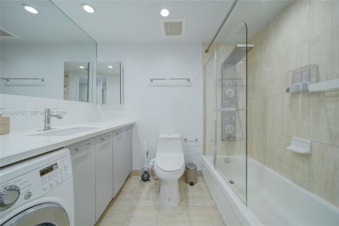 Copropriété à louer à Miami, Floride: 46.73 m2 № 1999150 - photo 14
