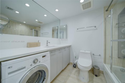 Copropriété à louer à Miami, Floride: 46.73 m2 № 1999150 - photo 15