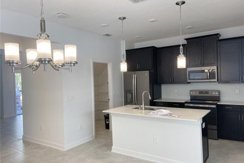 House in Orlando, Florida 3 bedrooms, 171.78 sq.m. № 1791165 - photo 12