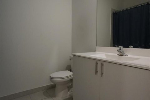 Touwnhouse à vendre à Miami, Floride: 4 chambres, 169.08 m2 № 2082366 - photo 30