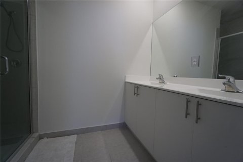 Touwnhouse à vendre à Miami, Floride: 4 chambres, 169.08 m2 № 2082366 - photo 26