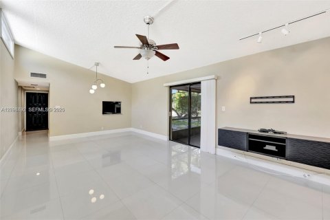 Villa ou maison à Tamarac, Floride 2 chambres, 105.54 m2 № 2394677