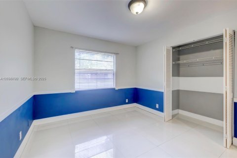 Villa ou maison à vendre à Tamarac, Floride: 2 chambres, 105.54 m2 № 2394677 - photo 16