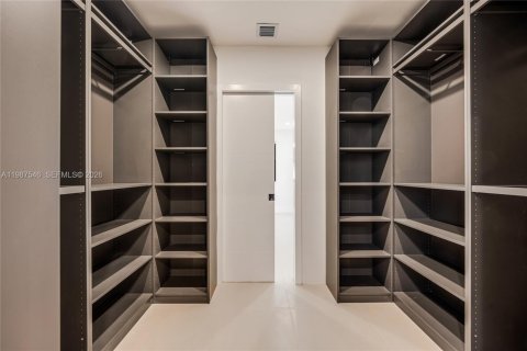 Купить виллу или дом в Майами, Флорида 3 спальни, 111.48м2, № 2048902 - фото 14