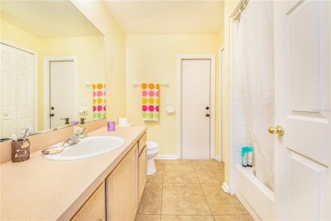 Villa ou maison à vendre à Kissimmee, Floride: 3 chambres, 172.33 m2 № 1716724 - photo 16