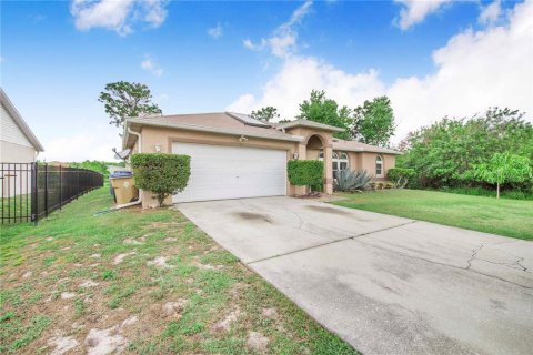 Villa ou maison à vendre à Kissimmee, Floride: 3 chambres, 172.33 m2 № 1716724 - photo 23