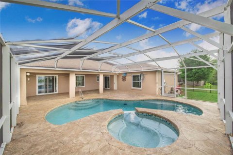 Villa ou maison à vendre à Kissimmee, Floride: 3 chambres, 172.33 m2 № 1716724 - photo 6