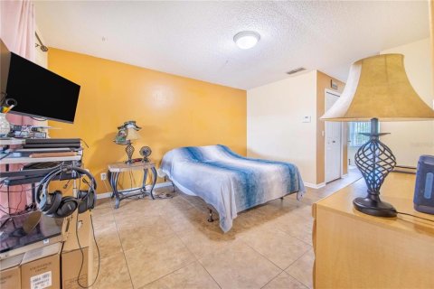 Villa ou maison à vendre à Kissimmee, Floride: 3 chambres, 172.33 m2 № 1716724 - photo 18