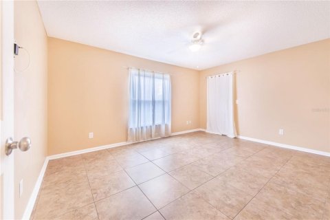 Villa ou maison à vendre à Kissimmee, Floride: 3 chambres, 172.33 m2 № 1716724 - photo 15