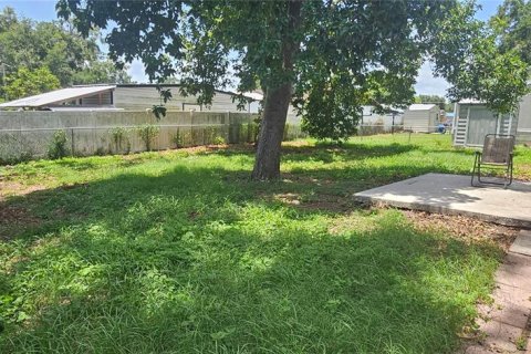 House in Seffner, Florida 4 bedrooms, 148.64 sq.m. № 1778173 - photo 24