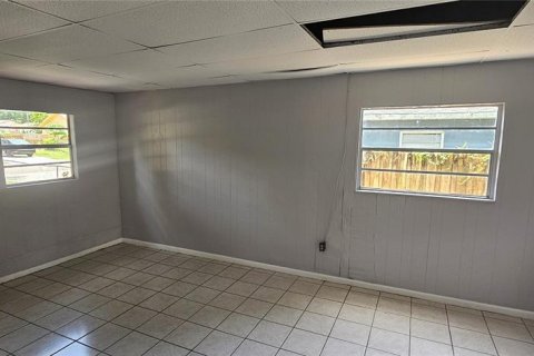 House in Seffner, Florida 4 bedrooms, 148.64 sq.m. № 1778173 - photo 5