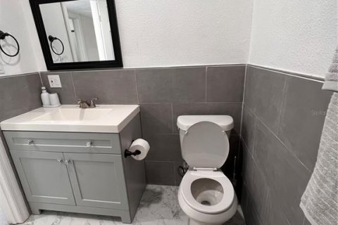 Immobilier commercial à vendre à Clearwater, Floride: 159.79 m2 № 1554320 - photo 4
