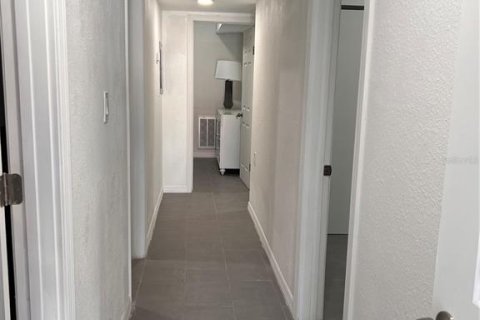 Immobilier commercial à vendre à Clearwater, Floride: 159.79 m2 № 1554320 - photo 16