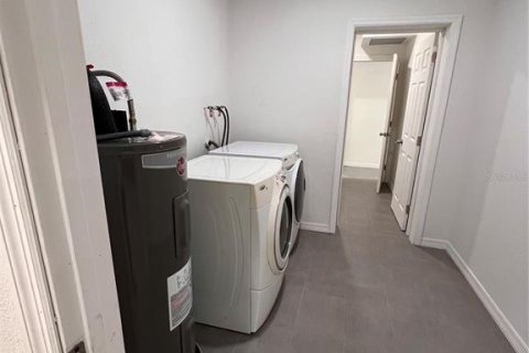 Immobilier commercial à vendre à Clearwater, Floride: 159.79 m2 № 1554320 - photo 8