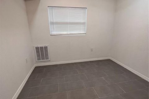 Immobilier commercial à vendre à Clearwater, Floride: 159.79 m2 № 1554320 - photo 9