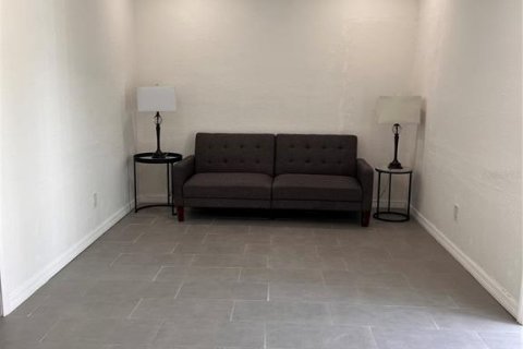 Immobilier commercial à vendre à Clearwater, Floride: 159.79 m2 № 1554320 - photo 11