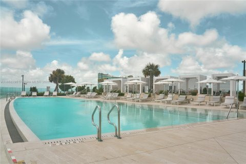Condominio en venta en Miami, Florida, 7 dormitorios, 1845.78 m2 № 1865360 - foto 25