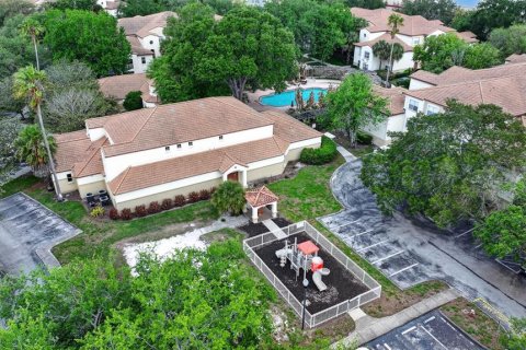 Condo in Altamonte Springs, Florida, 2 bedrooms  № 2230704 - photo 13