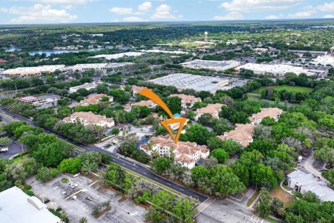 Condo in Altamonte Springs, Florida, 2 bedrooms  № 2230704 - photo 2