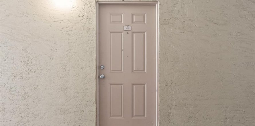 Condo in Altamonte Springs, Florida, 2 bedrooms  № 2230704