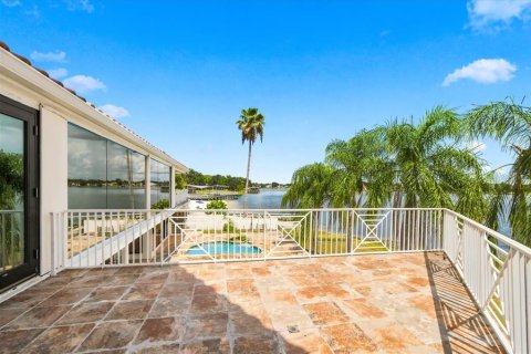 Casa en venta en Tampa, Florida, 6 dormitorios, 511.89 m2 № 2351958 - foto 17