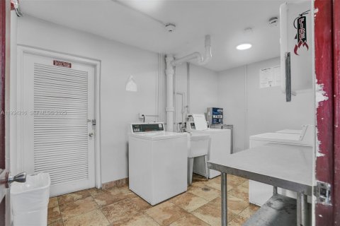 Copropriété à vendre à Miami, Floride: 2 chambres, 96.25 m2 № 1992459 - photo 22