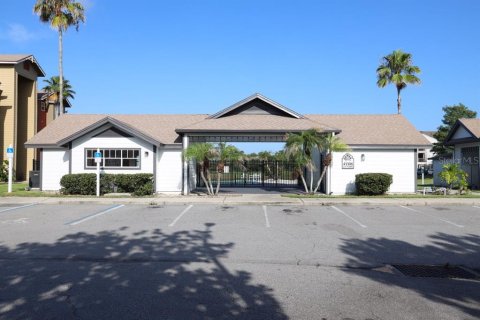 Condo in Kissimmee, Florida, 2 bedrooms № 2211385 - photo 26
