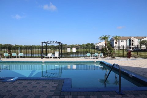 Condo in Kissimmee, Florida, 2 bedrooms № 2211385 - photo 20