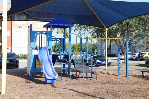 Condo in Kissimmee, Florida, 2 bedrooms № 2211385 - photo 25