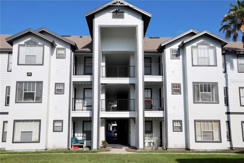 Condo in Kissimmee, Florida, 2 bedrooms № 2211385