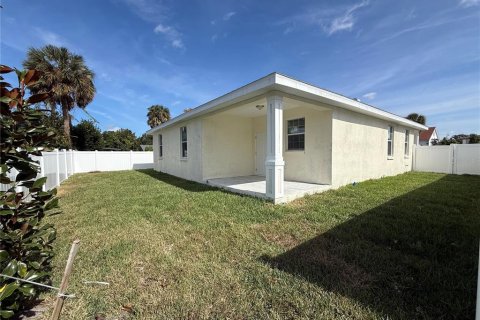Villa ou maison à vendre à Saint Petersburg, Floride: 3 chambres, 142.23 m2 № 1591630 - photo 22