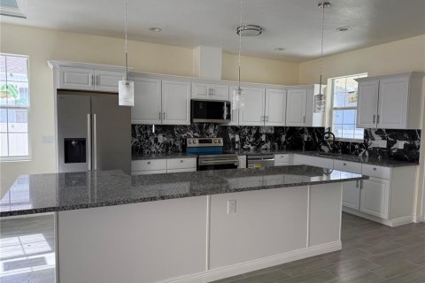 Villa ou maison à vendre à Saint Petersburg, Floride: 3 chambres, 142.23 m2 № 1591630 - photo 8