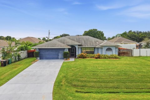 Villa ou maison à Port St. Lucie, Floride 3 chambres, 172.33 m2 № 2376548