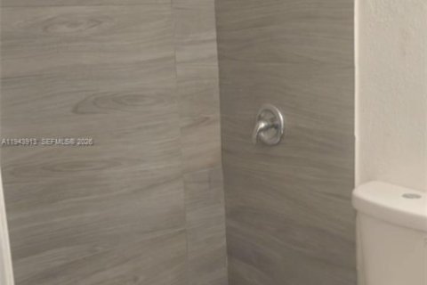 Condominio en alquiler en Homestead, Florida, 3 dormitorios, 109.81 m2 № 2059954 - foto 14