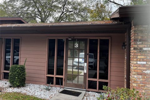 Immobilier commercial à vendre à Kissimmee, Floride: 58.53 m2 № 1569026 - photo 2
