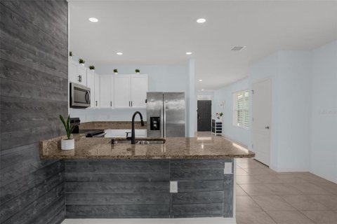 Casa en venta en DeLand, Florida, 3 dormitorios, 140.84 m2 № 2152035 - foto 4