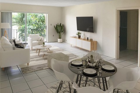 Condo in Coral Gables, Florida, 3 bedrooms  № 1889946 - photo 2