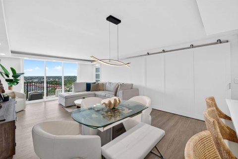 Condominio en venta en Hillsboro Beach, Florida, 1 dormitorio, 95.69 m2 № 2432263 - foto 12
