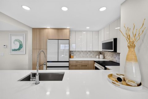Condominio en venta en Hillsboro Beach, Florida, 1 dormitorio, 95.69 m2 № 2432263 - foto 6