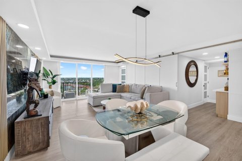 Condominio en venta en Hillsboro Beach, Florida, 1 dormitorio, 95.69 m2 № 2432263 - foto 10
