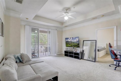 Condo in Orlando, Florida, 2 bedrooms  № 1799951 - photo 9