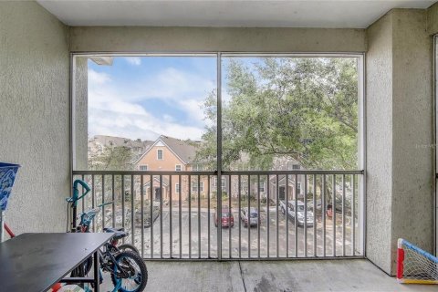 Condo in Orlando, Florida, 2 bedrooms  № 1799951 - photo 21
