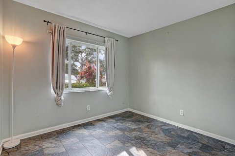 Condo in Clearwater, Florida, 3 bedrooms № 2107798 - photo 15