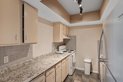 Condo in Clearwater, Florida, 3 bedrooms № 2107798 - photo 9