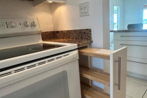 Copropriété à vendre à Boynton Beach, Floride: 2 chambres, 89.37 m2 № 2251474 - photo 11