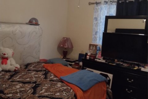 Condominio en venta en Lauderdale Lakes, Florida, 2 dormitorios, 98.1 m2 № 1180102 - foto 1