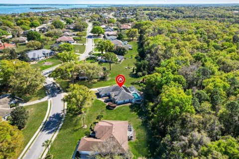 Villa ou maison à Lady Lake, Floride 3 chambres, 188.5 m2 № 2100104